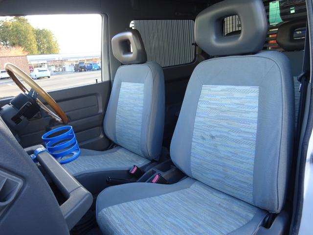 ジムニー ランドベンチャー 4WD ターボ リフトアップ3インチ 社外バンパー 社外マフラー ナルディウッドステアリング アルミ ETC エアコン パワステ エンジンスターター(27枚目)