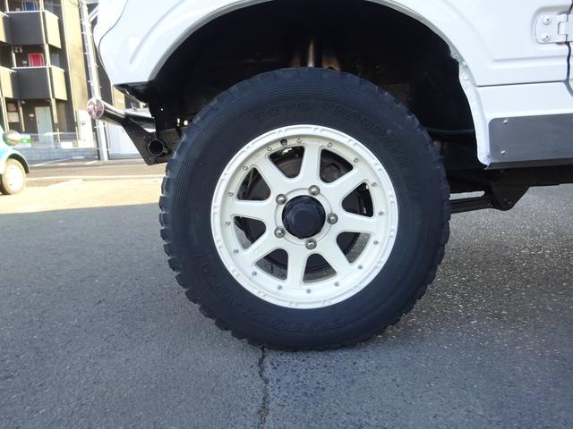 ジムニー ランドベンチャー 4WD ターボ リフトアップ3インチ 社外バンパー 社外マフラー ナルディウッドステアリング アルミ ETC エアコン パワステ エンジンスターター(29枚目)