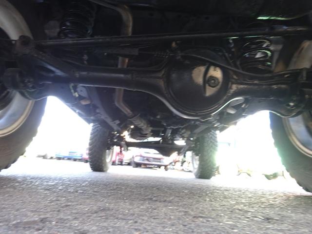 ジムニー ランドベンチャー 4WD ターボ リフトアップ3インチ 社外バンパー 社外マフラー ナルディウッドステアリング アルミ ETC エアコン パワステ エンジンスターター(30枚目)