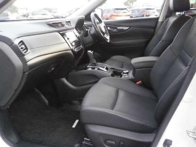 エクストレイル 2.0 20Xi Vセレクション 2列車 4WD プロパイロット(8枚目)