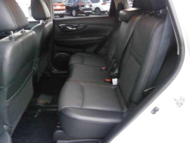 エクストレイル 2.0 20Xi Vセレクション 2列車 4WD プロパイロット(9枚目)