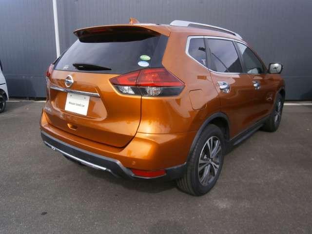 エクストレイル ２．０　２０Ｘｉ　２列車　４ＷＤ（4枚目）