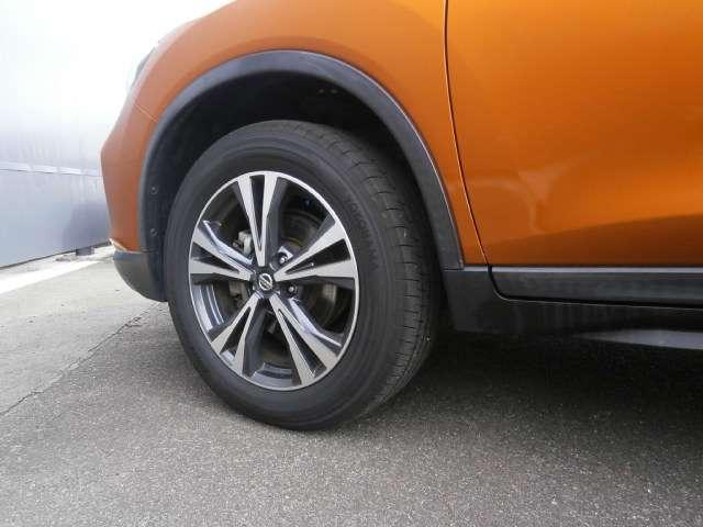 エクストレイル ２．０　２０Ｘｉ　２列車　４ＷＤ（6枚目）