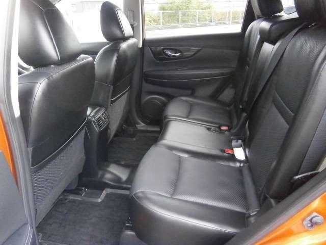 エクストレイル ２．０　２０Ｘｉ　２列車　４ＷＤ（9枚目）