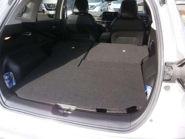 オーラ 1.2 G FOUR レザーエディション 4WD(13枚目)