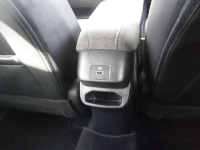 オーラ 1.2 G FOUR レザーエディション 4WD(15枚目)