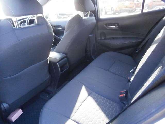 カローラスポーツ １．８　ハイブリッド　Ｇ（10枚目）