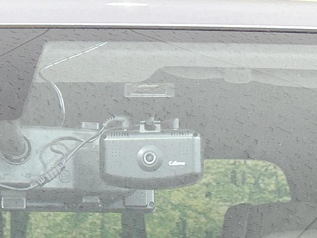 ランディ ２．０Ｇ　Ｓ－ハイブリッド　両側電動ドア　禁煙車　ＳＤナビ　バックカメラ　Ｂｌｕｅｔｏｏｔｈ再生　フルセグ　ＥＴＣ　ドラレコ　ＨＩＤヘッド　フォグライト　オートライト　オートエアコン　スマートキー　純正１６インチアルミ（8枚目）
