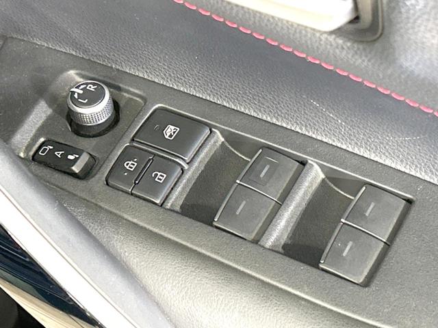カローラスポーツ ハイブリッドＧ　Ｚ　禁煙車　衝突軽減装置　純正９型ナビ　レーダークルーズ　ＣＤ／ＤＶＤデッキ　ＥＴＣ　バックカメラ　Ｂｌｕｅｔｏｏｔｈ　ＬＥＤヘッド＆フォグ　シートヒーター　ブラインドスポットモニター　クリアランスソナー（48枚目）