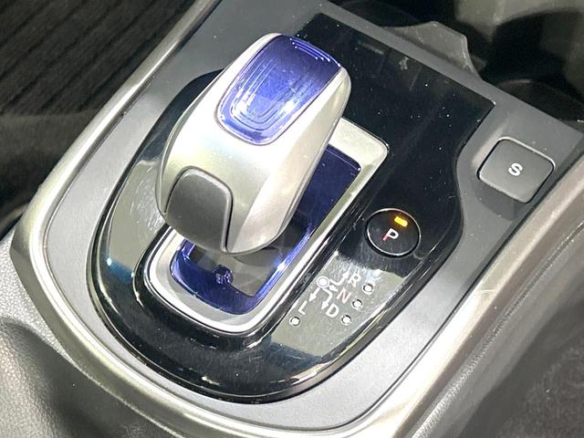 グレイス ハイブリッドＥＸ　純正ＳＤナビ　バックカメラ　寒冷地仕様　禁煙車　ハーフレザーシート　コーナーセンサー　スマートキー　ＬＥＤヘッド　ビルトインＥＴＣ　クルコン　オートライト　オートエアコン　純正１５インチアルミ（68枚目）