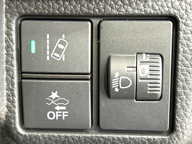 Ｎ－ＢＯＸカスタム Ｌ　スタイル＋ブラック　禁煙車　フリップダウンモニター　純正８型ナビ　衝突軽減装置　両側電動スライドドア　アダプティブクルーズ　バックカメラ　スマートキーシートヒーター　ＬＥＤヘッド　車線逸脱警報　革巻きステアリング（38枚目）