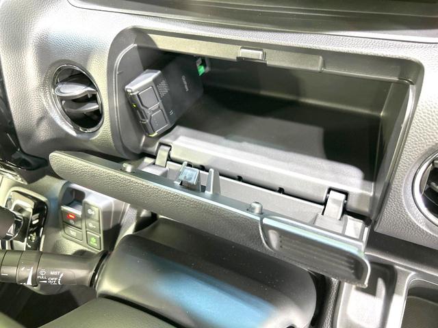 N-BOXカスタム EXターボ 両側電動ドア 純正8型ナビ バックカメラ 衝突被害軽減システム レーダークルーズ 禁煙車 ハーフレザーシート ドラレコ コーナーセンサー スマートキー LEDヘッド ビルトインETC オートハイビーム(60枚目)