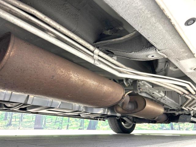 エルグランド ２５０ハイウェイスター　禁煙車　メーカーナビ　両側電動ドア　後席モニター　全周囲カメラ　１００Ｖ電源　スマートキー　ＨＩＤヘッド　ＥＴＣ　オートライト　デュアルエアコン　純正１８インチアルミ　リアエアコン　Ｂｌｕｅｔｏｏｔｈ（22枚目）
