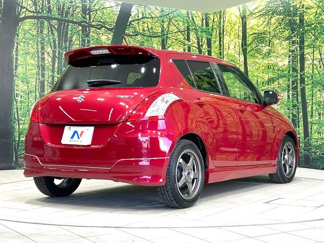 スイフト ＲＳ　禁煙車　ナビ　ＥＴＣ　スマートキー　ドラレコ　オートライト　オートエアコン　ＨＩＤヘッド　１６インチＡＷ　革巻きステアリング　電動格納ミラー　プライバシーガラス　盗難防止装置　Ｂｌｕｅｔｏｏｔｈ再生（17枚目）