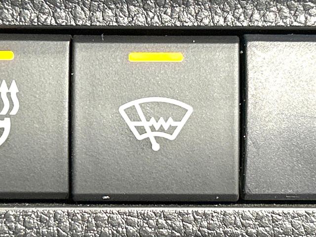 ＲＡＶ４ アドベンチャー　４ＷＤ　純正９型ＳＤナビ　バックカメラ　寒冷地仕様　衝突被害軽減システム　レーダークルーズ　禁煙車　ハーフレザーシート　前席シートエアコン　パワーシート　ドラレコ　コーナーセンサー　スマートキー（5枚目）