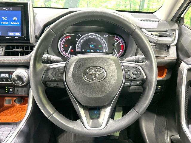 ＲＡＶ４ アドベンチャー　４ＷＤ　純正９型ＳＤナビ　バックカメラ　寒冷地仕様　衝突被害軽減システム　レーダークルーズ　禁煙車　ハーフレザーシート　前席シートエアコン　パワーシート　ドラレコ　コーナーセンサー　スマートキー（8枚目）