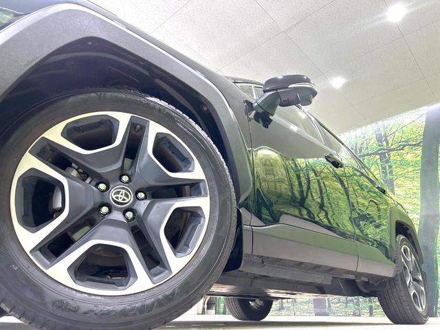 ＲＡＶ４ アドベンチャー　４ＷＤ　純正９型ＳＤナビ　バックカメラ　寒冷地仕様　衝突被害軽減システム　レーダークルーズ　禁煙車　ハーフレザーシート　前席シートエアコン　パワーシート　ドラレコ　コーナーセンサー　スマートキー（13枚目）
