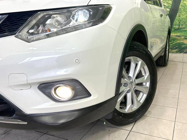 エクストレイル ２０Ｘ　ハイブリッド　エマージェンシーブレーキＰ　４ＷＤ　メーカーナビ　全周囲カメラ　衝突被害軽減システム　禁煙車　電動リアゲート　レザーシート　コーナーセンサー　スマートキー　ＬＥＤヘッド　ビルトインＥＴＣ　クルコン　オートライト　デュアルエアコン（12枚目）