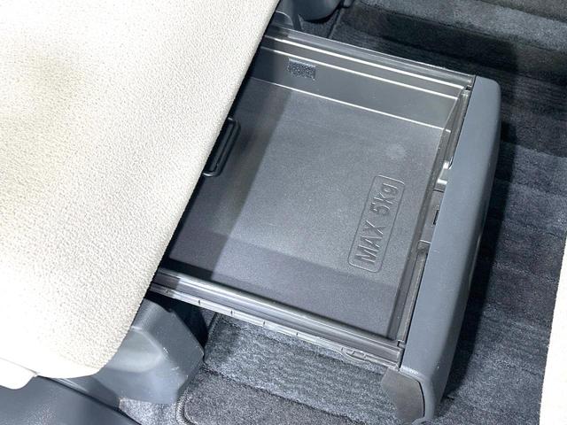 ムーヴキャンバス Ｘメイクアップリミテッド　ＳＡＩＩＩ　両側電動ドア　衝突被害軽減システム　全周囲カメラ　純正ナビ　ドラレコ　スマートキー　オートハイビーム　踏み間違え防止　フルセグ　オートライト　オートエアコン　Ｂｌｕｅｔｏｏｔｈ　ＣＤ　ＤＶＤ再生（26枚目）