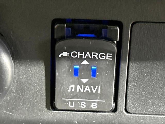 ムーヴキャンバス Ｘメイクアップリミテッド　ＳＡＩＩＩ　両側電動ドア　衝突被害軽減システム　全周囲カメラ　純正ナビ　ドラレコ　スマートキー　オートハイビーム　踏み間違え防止　フルセグ　オートライト　オートエアコン　Ｂｌｕｅｔｏｏｔｈ　ＣＤ　ＤＶＤ再生（58枚目）