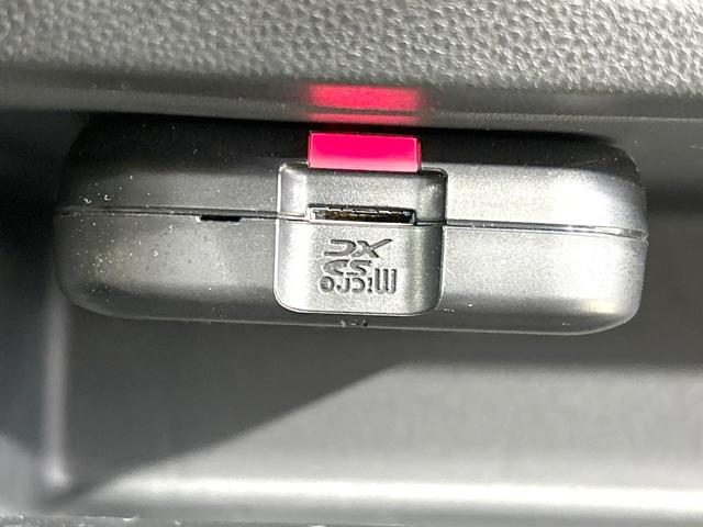 ムーヴキャンバス Ｘメイクアップリミテッド　ＳＡＩＩＩ　両側電動ドア　衝突被害軽減システム　全周囲カメラ　純正ナビ　ドラレコ　スマートキー　オートハイビーム　踏み間違え防止　フルセグ　オートライト　オートエアコン　Ｂｌｕｅｔｏｏｔｈ　ＣＤ　ＤＶＤ再生（65枚目）