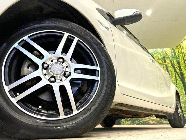アクア Ｇ　禁煙車　寒冷地塩生　純正ナビ　バックカメラ　スマートキー　シートヒーター　オートライト　オートエアコン　フルセグ　Ｂｌｕｅｔｏｏｔｈ再生　１５インチＡＷ　革巻きステアリング　プライバシーガラス（13枚目）