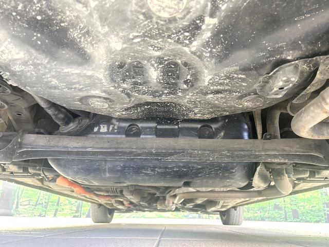 アクア Ｇ　禁煙車　寒冷地塩生　純正ナビ　バックカメラ　スマートキー　シートヒーター　オートライト　オートエアコン　フルセグ　Ｂｌｕｅｔｏｏｔｈ再生　１５インチＡＷ　革巻きステアリング　プライバシーガラス（19枚目）
