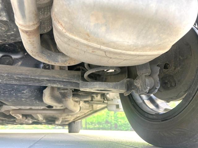 アクア Ｇ　禁煙車　寒冷地塩生　純正ナビ　バックカメラ　スマートキー　シートヒーター　オートライト　オートエアコン　フルセグ　Ｂｌｕｅｔｏｏｔｈ再生　１５インチＡＷ　革巻きステアリング　プライバシーガラス（23枚目）