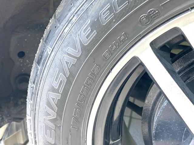 アクア Ｇ　禁煙車　寒冷地塩生　純正ナビ　バックカメラ　スマートキー　シートヒーター　オートライト　オートエアコン　フルセグ　Ｂｌｕｅｔｏｏｔｈ再生　１５インチＡＷ　革巻きステアリング　プライバシーガラス（44枚目）