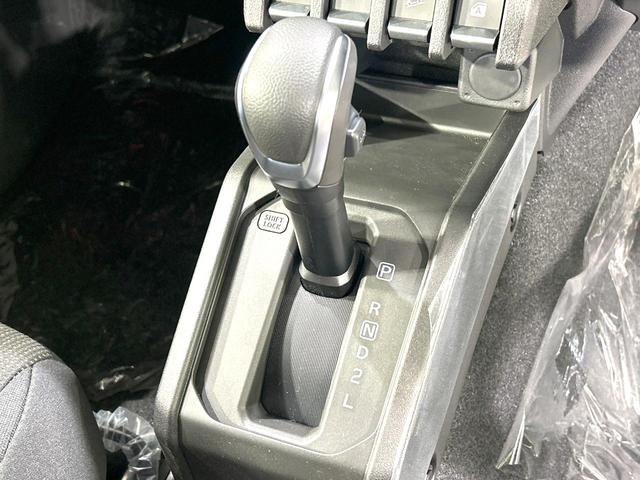 ジムニーノマド ＦＣ　４ＷＤ　禁煙車　衝突軽減装置　アダプティブクルーズ　シートヒーター　スマートキー　オートライト　オートエアコン　ＬＥＤヘッド　オートマチックハイビーム　ダウンヒルアシスト　純正１５インチＡＷ（26枚目）