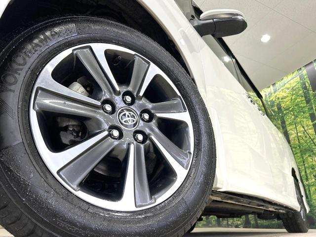 ノア Ｓｉ　ダブルバイビーＩＩ　後期型　禁煙車　純正９型ナビ　バックカメラ　両側電動ドア　衝突軽減装置　ハーフレザーシート　コーナーセンサー　スマートキー　ＬＥＤヘッド　ＥＴＣ２．０　クルコン　オートハイビーム　オートライト（14枚目）