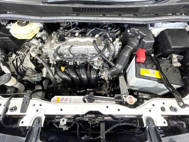 ノア Ｓｉ　ダブルバイビーＩＩ　後期型　禁煙車　純正９型ナビ　バックカメラ　両側電動ドア　衝突軽減装置　ハーフレザーシート　コーナーセンサー　スマートキー　ＬＥＤヘッド　ＥＴＣ２．０　クルコン　オートハイビーム　オートライト（19枚目）