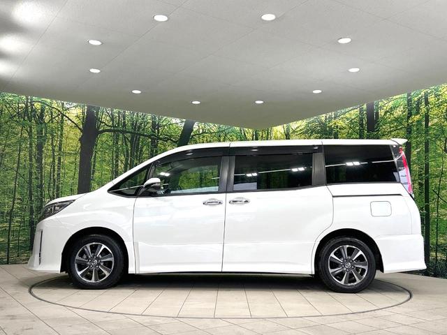 ノア Ｓｉ　ダブルバイビーＩＩ　後期型　禁煙車　純正９型ナビ　バックカメラ　両側電動ドア　衝突軽減装置　ハーフレザーシート　コーナーセンサー　スマートキー　ＬＥＤヘッド　ＥＴＣ２．０　クルコン　オートハイビーム　オートライト（64枚目）