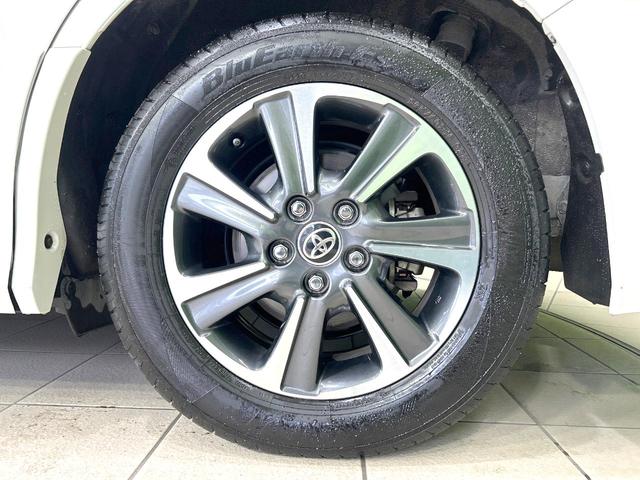 ノア Ｓｉ　ダブルバイビーＩＩ　後期型　禁煙車　純正９型ナビ　バックカメラ　両側電動ドア　衝突軽減装置　ハーフレザーシート　コーナーセンサー　スマートキー　ＬＥＤヘッド　ＥＴＣ２．０　クルコン　オートハイビーム　オートライト（67枚目）