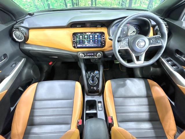 キックス Ｘ　ツートーンインテリアエディション　禁煙車　純正９型ナビ　衝突軽減装置　プロパイロット　バックカメラ　シートヒーター　ステアリングヒーター　スマートキー　ＥＴＣ　ドラレコ　ＬＥＤヘッド　革巻きステアリング　純正１７インチＡＷ（2枚目）