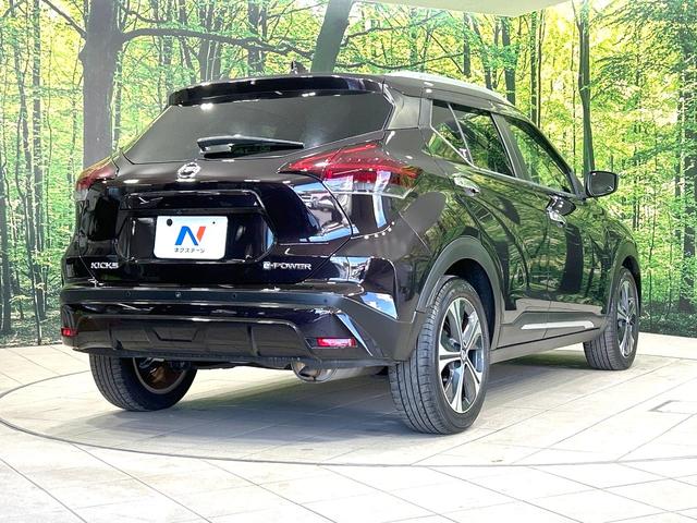 キックス Ｘ　ツートーンインテリアエディション　禁煙車　純正９型ナビ　衝突軽減装置　プロパイロット　バックカメラ　シートヒーター　ステアリングヒーター　スマートキー　ＥＴＣ　ドラレコ　ＬＥＤヘッド　革巻きステアリング　純正１７インチＡＷ（17枚目）
