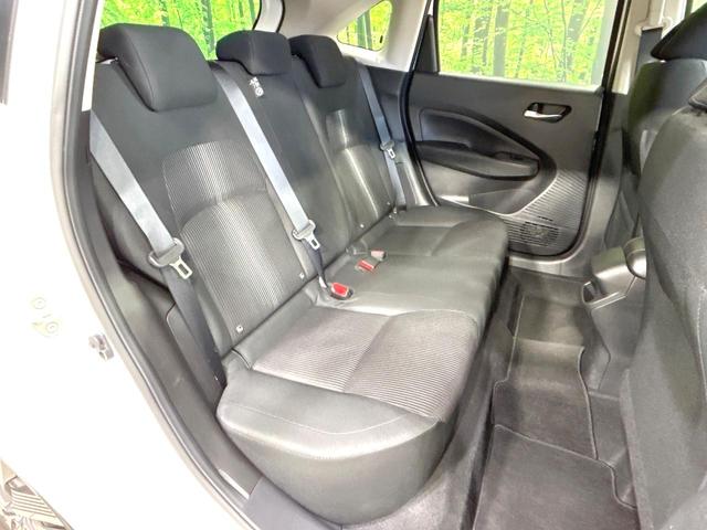 ノート Ｘ　純正９型ナビ　バックカメラ　エマージェンシーブレーキ　禁煙車　コーナーセンサー　スマートキー　ＬＥＤヘッド　ビルトインＥＴＣ　オートハイビーム　車線逸脱警報　オートライト　Ｂｌｕｅｔｏｏｔｈ（9枚目）