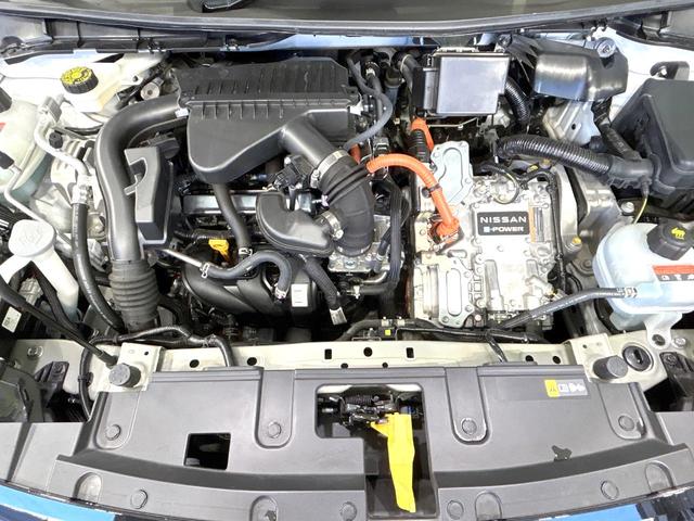 ノート Ｘ　純正９型ナビ　バックカメラ　エマージェンシーブレーキ　禁煙車　コーナーセンサー　スマートキー　ＬＥＤヘッド　ビルトインＥＴＣ　オートハイビーム　車線逸脱警報　オートライト　Ｂｌｕｅｔｏｏｔｈ（18枚目）