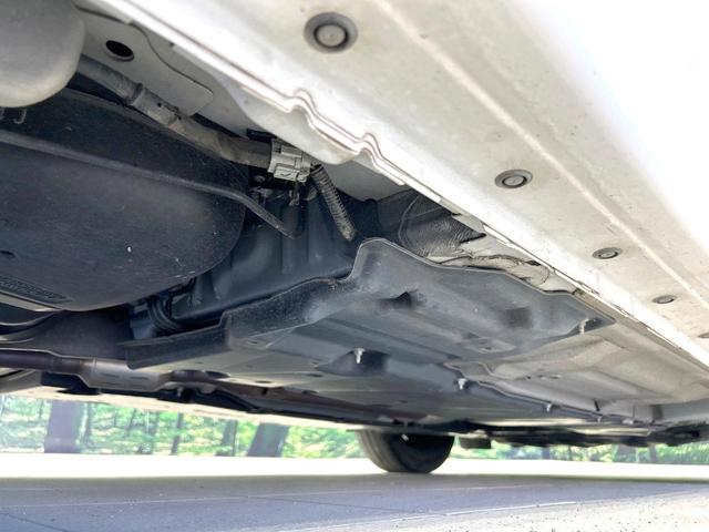 ノート Ｘ　純正９型ナビ　バックカメラ　エマージェンシーブレーキ　禁煙車　コーナーセンサー　スマートキー　ＬＥＤヘッド　ビルトインＥＴＣ　オートハイビーム　車線逸脱警報　オートライト　Ｂｌｕｅｔｏｏｔｈ（23枚目）