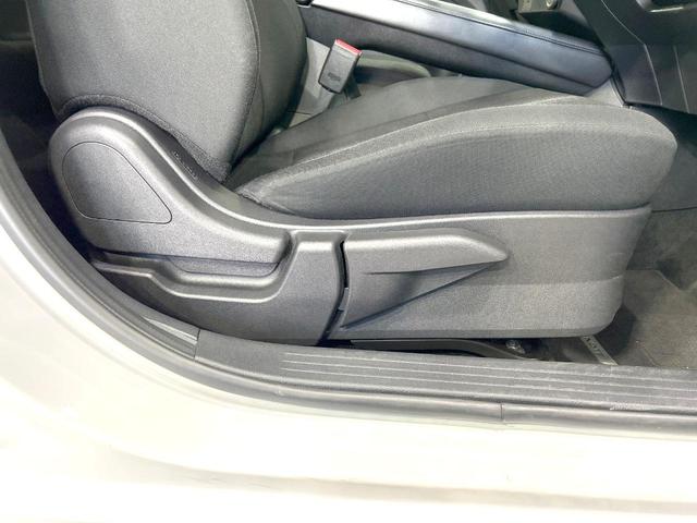 ノート Ｘ　純正９型ナビ　バックカメラ　エマージェンシーブレーキ　禁煙車　コーナーセンサー　スマートキー　ＬＥＤヘッド　ビルトインＥＴＣ　オートハイビーム　車線逸脱警報　オートライト　Ｂｌｕｅｔｏｏｔｈ（59枚目）