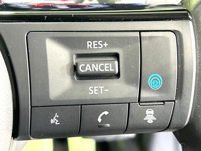 オーラ Ｇ　禁煙車　ＢＯＳＥサウンドシステム　メーカー純正９型ナビ　プロパイロット　全周囲カメラ　衝突軽減装置　デジタルインナーミラー　スマートキー　シートヒーター　ステアリングヒーター　純正１７インチＡＷ（5枚目）