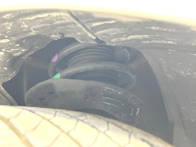 オーラ Ｇ　禁煙車　ＢＯＳＥサウンドシステム　メーカー純正９型ナビ　プロパイロット　全周囲カメラ　衝突軽減装置　デジタルインナーミラー　スマートキー　シートヒーター　ステアリングヒーター　純正１７インチＡＷ（20枚目）