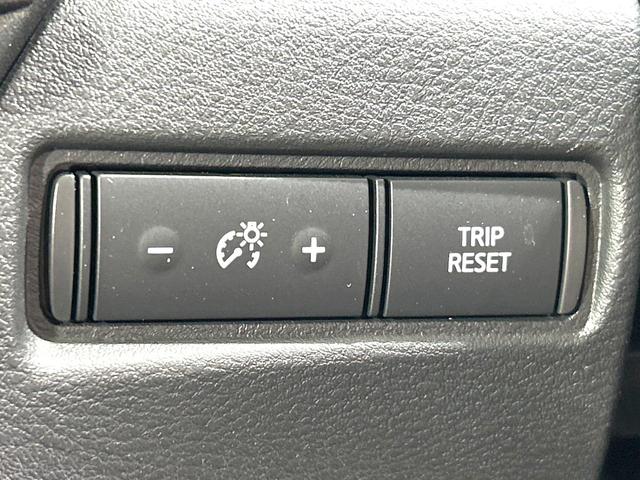 オーラ Ｇ　禁煙車　ＢＯＳＥサウンドシステム　メーカー純正９型ナビ　プロパイロット　全周囲カメラ　衝突軽減装置　デジタルインナーミラー　スマートキー　シートヒーター　ステアリングヒーター　純正１７インチＡＷ（33枚目）