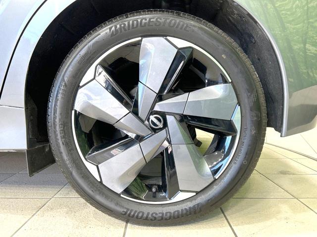 オーラ Ｇ　禁煙車　ＢＯＳＥサウンドシステム　メーカー純正９型ナビ　プロパイロット　全周囲カメラ　衝突軽減装置　デジタルインナーミラー　スマートキー　シートヒーター　ステアリングヒーター　純正１７インチＡＷ（49枚目）