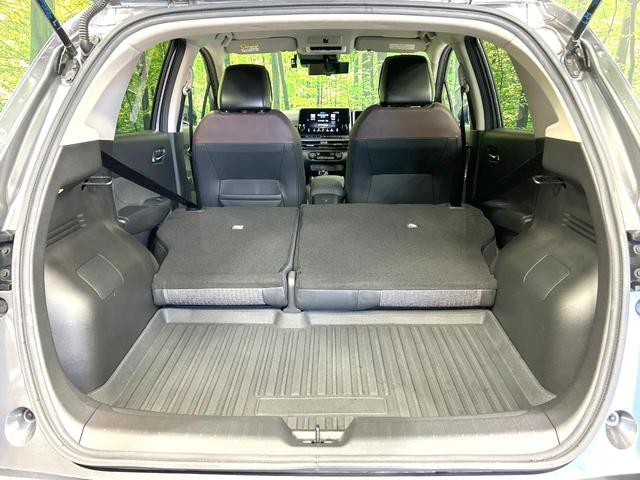 オーラ Ｇ　禁煙車　ＢＯＳＥサウンドシステム　メーカー純正９型ナビ　プロパイロット　全周囲カメラ　衝突軽減装置　デジタルインナーミラー　スマートキー　シートヒーター　ステアリングヒーター　純正１７インチＡＷ（55枚目）
