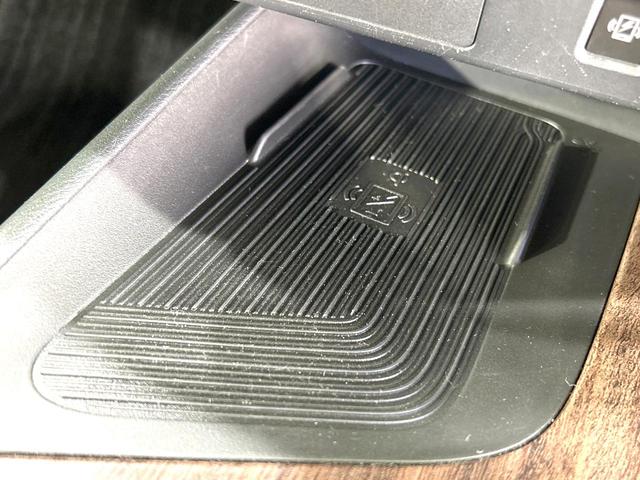 オーラ Ｇ　禁煙車　ＢＯＳＥサウンドシステム　メーカー純正９型ナビ　プロパイロット　全周囲カメラ　衝突軽減装置　デジタルインナーミラー　スマートキー　シートヒーター　ステアリングヒーター　純正１７インチＡＷ（63枚目）