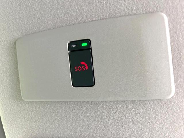 オーラ Ｇ　禁煙車　ＢＯＳＥサウンドシステム　メーカー純正９型ナビ　プロパイロット　全周囲カメラ　衝突軽減装置　デジタルインナーミラー　スマートキー　シートヒーター　ステアリングヒーター　純正１７インチＡＷ（72枚目）