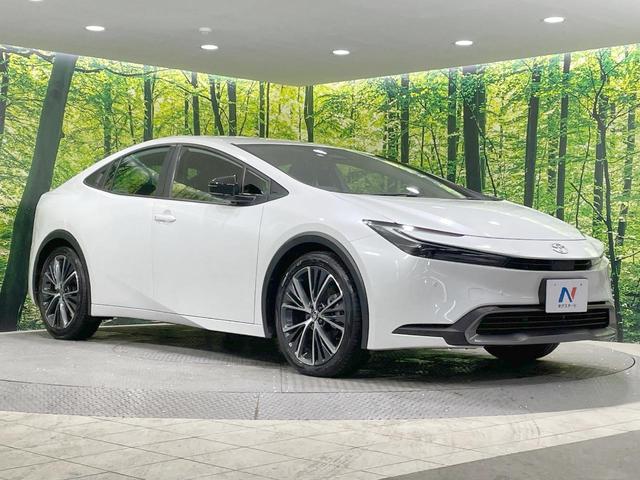 プリウス Ｇ　純正８型ナビ　全周囲カメラ　寒冷地仕様　衝突軽減　純正１９ＡＷ　レーダークルーズ　禁煙車　コーナーセンサー　スマートキー　ＬＥＤヘッド　ＥＴＣ　オートハイビーム　オートライト　オートエアコン（16枚目）