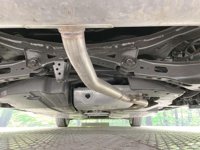 プリウス Ｇ　純正８型ナビ　全周囲カメラ　寒冷地仕様　衝突軽減　純正１９ＡＷ　レーダークルーズ　禁煙車　コーナーセンサー　スマートキー　ＬＥＤヘッド　ＥＴＣ　オートハイビーム　オートライト　オートエアコン（19枚目）