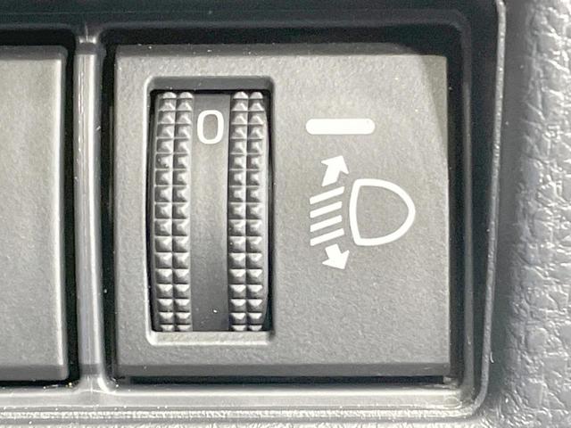 プリウス Ｇ　純正８型ナビ　全周囲カメラ　寒冷地仕様　衝突軽減　純正１９ＡＷ　レーダークルーズ　禁煙車　コーナーセンサー　スマートキー　ＬＥＤヘッド　ＥＴＣ　オートハイビーム　オートライト　オートエアコン（33枚目）